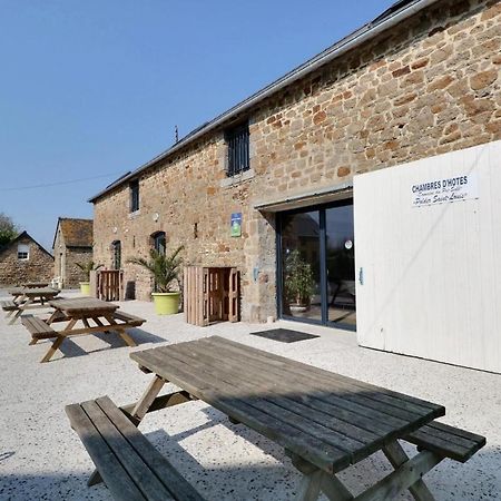 Domaine Du Pre Sale Acomodação com café da manhã Roz-sur-Couesnon Exterior foto