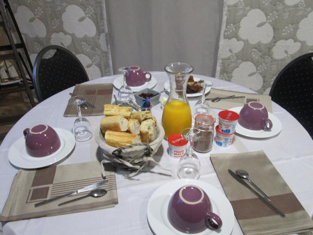 Domaine Du Pre Sale Acomodação com café da manhã Roz-sur-Couesnon Exterior foto