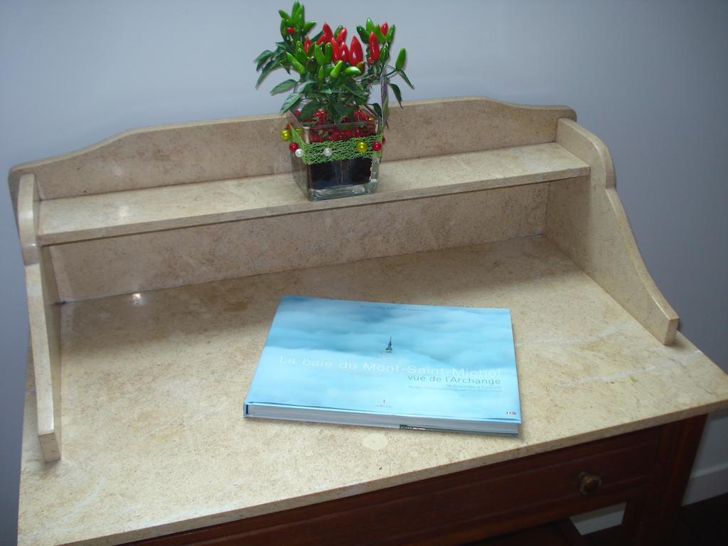 Domaine Du Pre Sale Acomodação com café da manhã Roz-sur-Couesnon Quarto foto